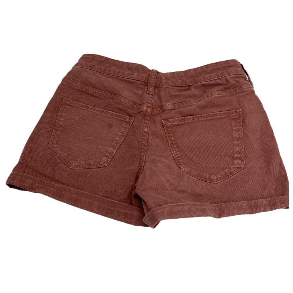 Universal Thread Button Front Shorts - Picture 2 of 4